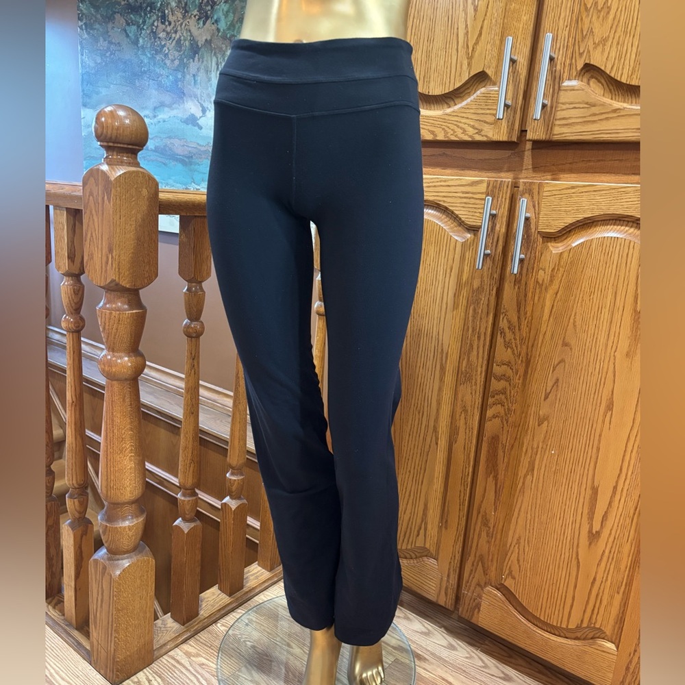 lululemon athletica Black Straight Leg Women's Pants - Picture 1 of 9